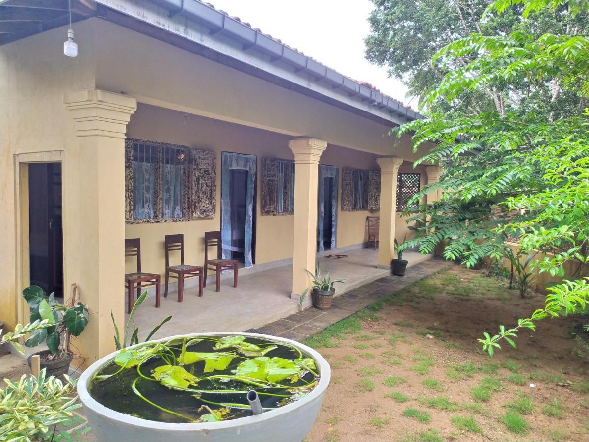 Cinnamon House Hiriketiya Диквела Екстериор снимка
